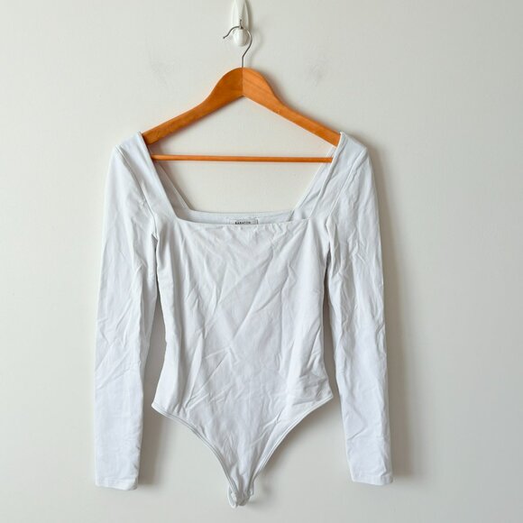 Aritzia Contour Squareneck Longsleeve Bodysuit Top White Size Medium - Picture 4 of 7